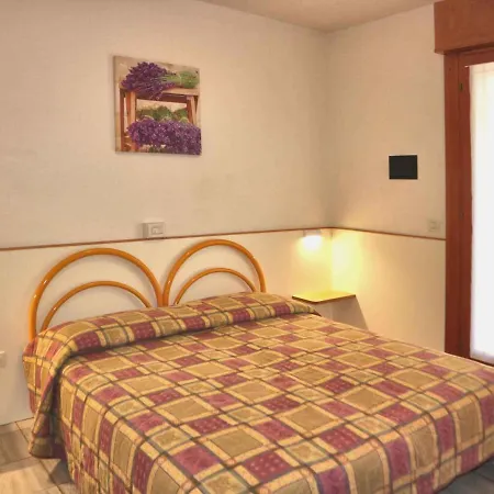 Apartments In Lignano Sabbiadoro 42734 Apartament *